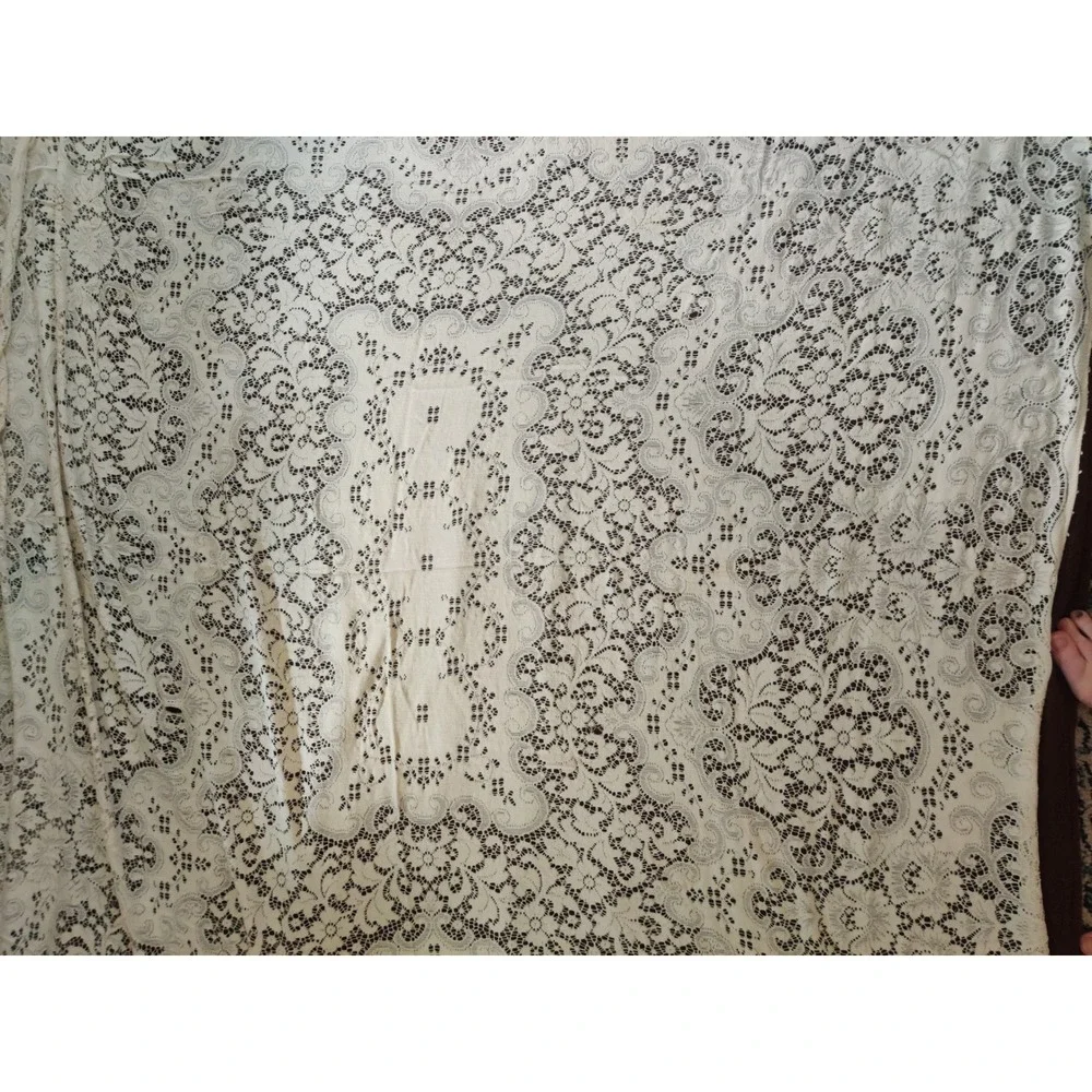 Vintage Cream Lace Tablecloth, 60x72 Rectangle Floral Medallion, Cottagecore